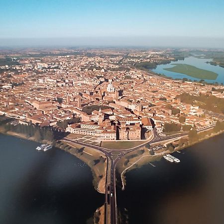 Apartamento Residenza Tosca Mantua Exterior foto